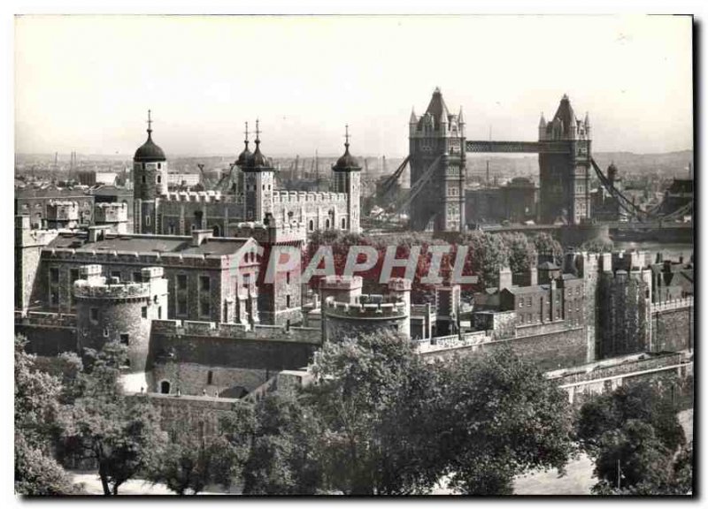 Postcard Modern Tower of London General View from the North West