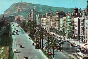 Vintage Postcard Barcelona Paseo De Colon Al Fondo Montjuich Columbos Avenue ES