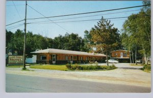 Glen Garry Tourist Court Motel, Ferris, Ontario, Vintage Chrome Postcard