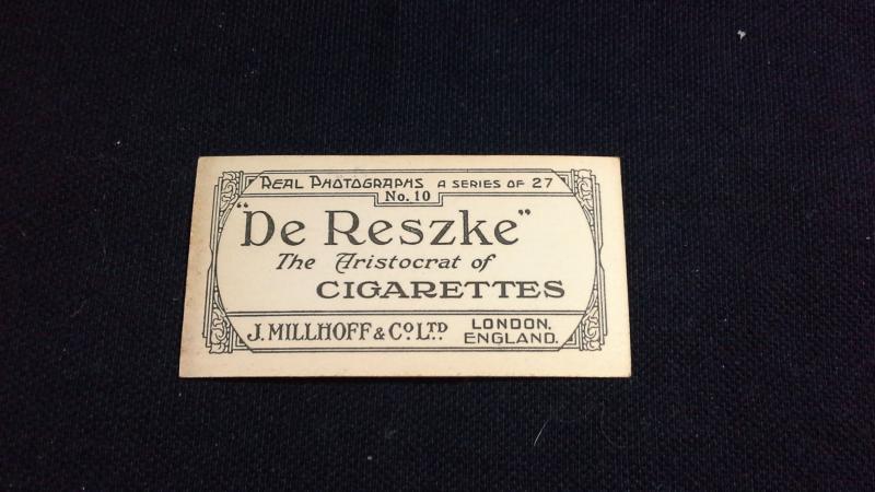 De Reszke Cigarette Card No 10 The Proud Mother