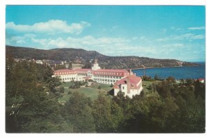 Hotel Tadoussac, Tadoussac, Quebec Vintage Chrome Aerial View Postcard