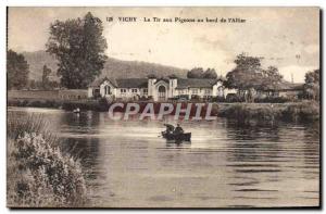 Old Postcard Vichy pigeon shooting at the edge of & # 39Allier