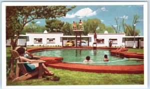 SAN LUIS POTOSI, MEXICO   Roadside  TUNA COURTS  Swimming Pool c1950s   Postcard