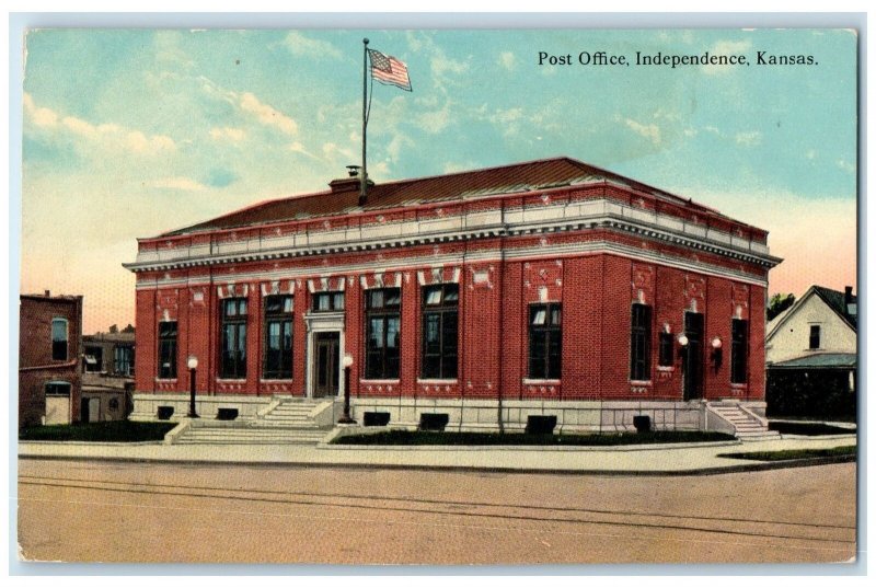 c1910's Post Office Building Exterior Roadside Independence Kansas KS Postcard