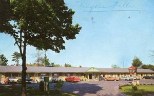 Canada - Ontario, Niagara Falls. The Shady Rest Motel