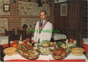 Food & Drink Postcard - Juanito Y Su Horno De Asar Restaurant, Segovia  RR13816