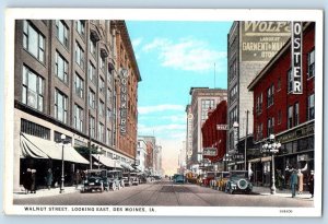 Des Moines Iowa Postcard Walnut Street Looking East Road c1920 Vintage Antique