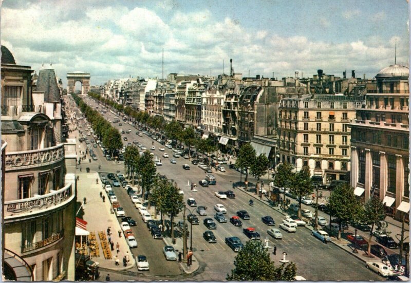 postcard Paris France    L'Avenue des Champs-Élysées