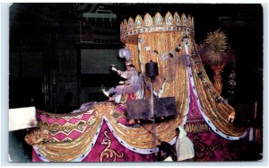 NEW ORLEANS, LA Louisiana ~ MARDI GRAS PARADE Float KING COMUS c1950s Postcard 