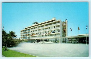 ISLA VERDE, Puerto Rico ~ Terminal INTERNATIONAL AIRPORT 1971  Postcard