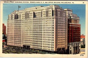Postcard TRAIN STATION SCENE Philadelphia Pennsylvania PA AL1873