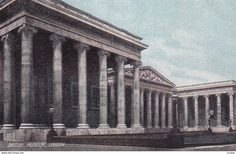 LONDON, England, 1900-1910s; British Museum