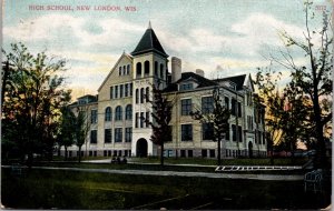 Postcard High School in New London, Wisconsin