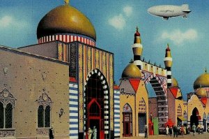 Postcard View of Oriental Village at World's Fair, Blimp above, Chicago, IL.  Q8