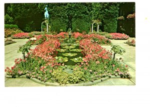 Italian Garden, Butchart Gardens, Victoria, British Columbia,