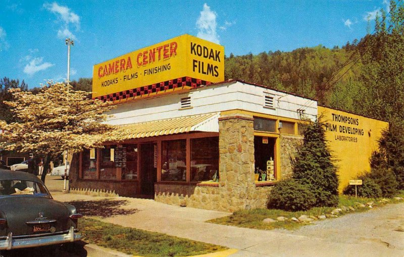 THOMPSONS CAMERA CENTER Gatlinburg, TN Kodak Film Roadside c1950s Postcard