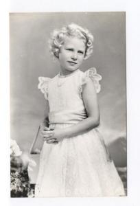 p6864 - Young Princess Anne - Royalty postcard