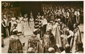 British Royalty Postcard Her Majesty Crowning ceremony Westminster Abbey