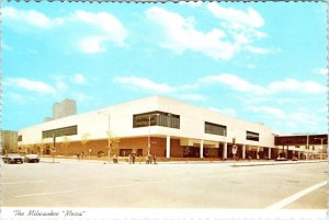 Milwaukee, WI Wisconsin  THE MECCA  Exposition Center  ca1970's 4X6 Postcard