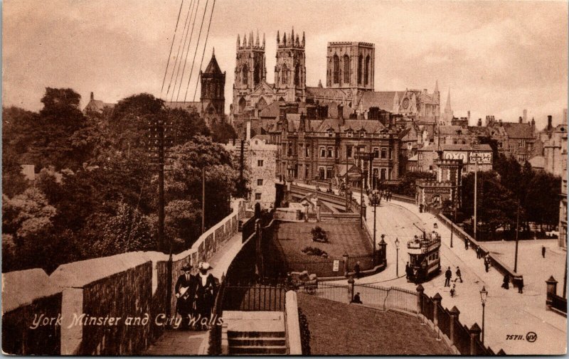 Vtg 1910s York Minster and York City Walls York England UK Postcard