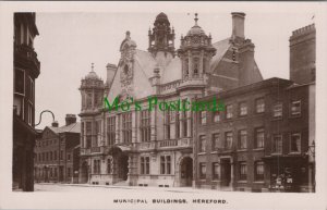 Herefordshire Postcard - Hereford Municipal Buildings  DC1474