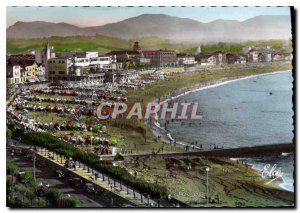 Modern Postcard Saint Jean de Luz Bass Pyr Vue Generale de la Plage