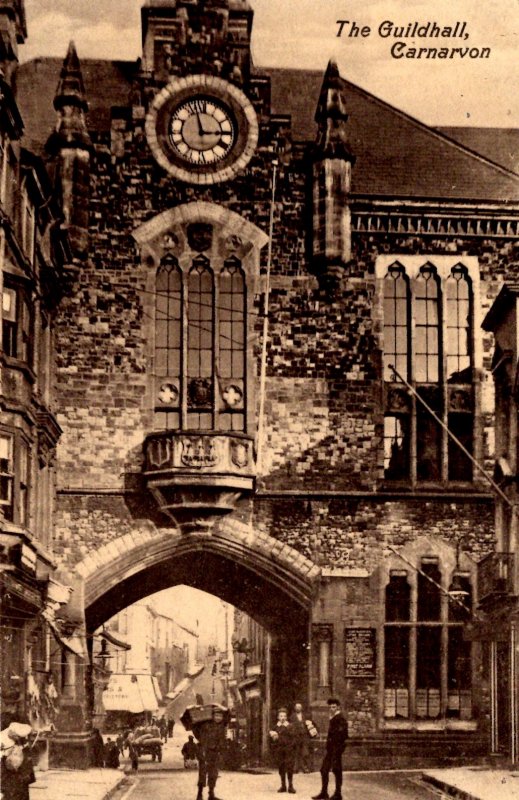 Wales - The Guildhall at Carnavon Castle - c1915