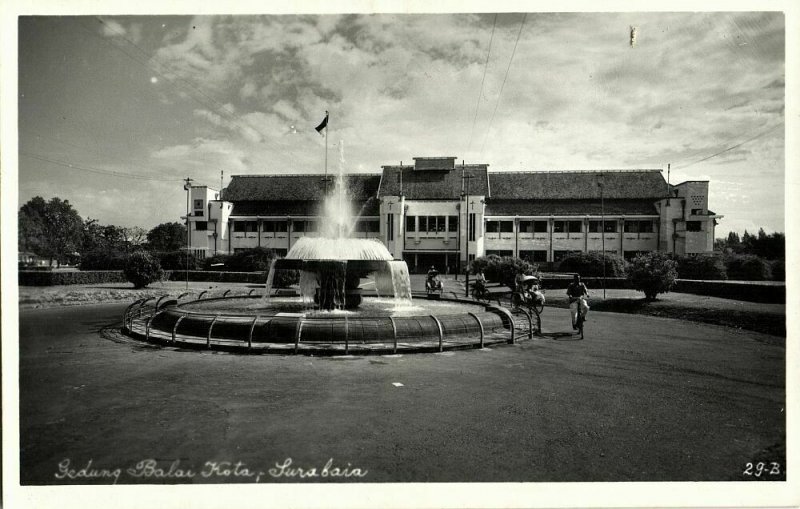 indonesia, JAVA SOERABAIA, Gedung Balai Kota (1950s) RPPC Postcard