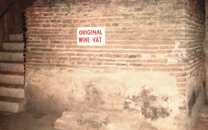 Vintage Postcard Original Wine Vat Mission San Antonia De Padua  Jolon CA
