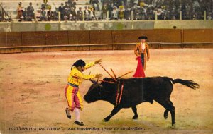 Early Chromo-litho Color, # 16 Corrida de Toros, Bull Fighting , Old Postcard