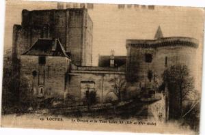 CPA LOCHES - Le Donjon et la Tour Louis XI (XI et XV siécle) (228816)