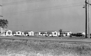 Scarboro ME Snow Motel C-107 Real Photo Postcard