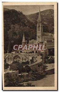 CPA Lourdes La Basilique et le Gave 