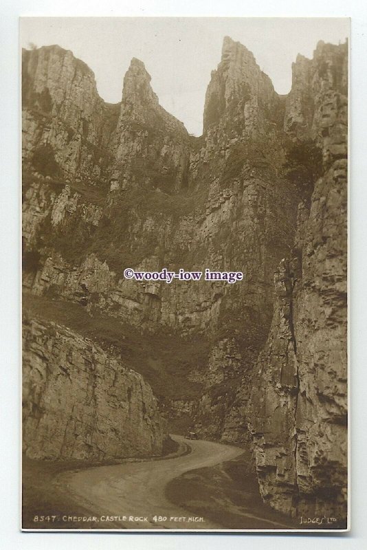 Ju647 - Castle Rock , Cheddar Gorge , Somerset , Judges postcard 8547