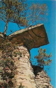 Visor Ledge Rock Formation Wisconsin Dells WI Postcard 