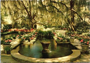 CONTINENTAL SIZE POSTCARD BELINGRATH GARDENS AT MOBILE ALABAMA 1980s