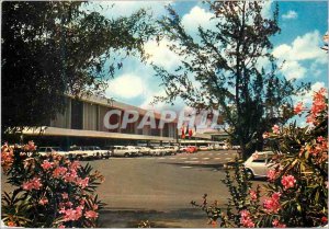 Postcard Modern Guadeloupe Airport of pointing a Pitre