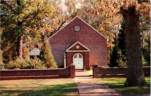Postcard VA Middlesex County Urbanna Christ Church Built in 1712 1950s S113
