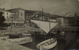 croatia, HVAR, Dalmatia, Harbour Scene (1920s) RPPC Postcard