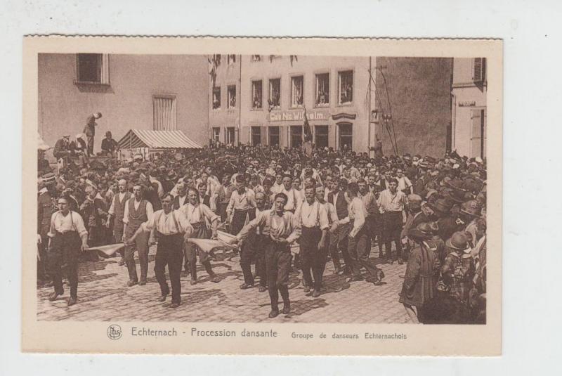 Luxembourg CPA Echternach Procession dansante  (c3962)