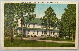 Vintage Postcard 1930-1945 Braeburn Hall Guest Home, Southern Pines (NC)