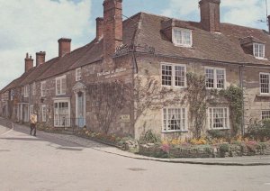 The Lamb at Hindon 17th Century Wiltshire Pub Hotel Postcard