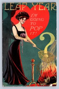 J97/ Interesting Postcard c1910 Leap Year Comic Marriage Proposal 40