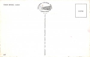 Postcard Modern TOWER BRIDGE London Boat