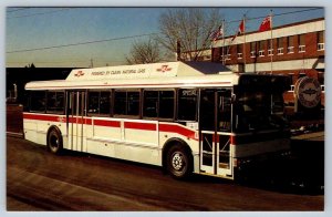 TTC Orion Bus V, Ontario Bus Industries, Mississauga Ontario Postcard, NOS