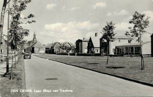 Netherlands Den Oever Laan Bloys Van Treslong Vintage RPPC 07.45