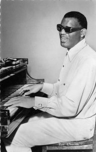 RPPC RAY CHARLES Piano Soul Music Blues Echte Foto c1950s Vintage Postcard