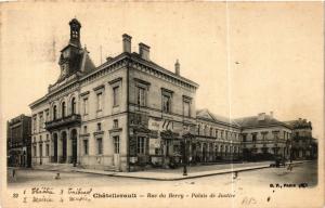 CPA CHATELLERAULT - Rue du Berry - Palais de Justice (365595)