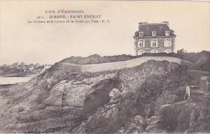 France Dinard Saint Enogat Le Chateau et la Grotte de la Goule aux Fees