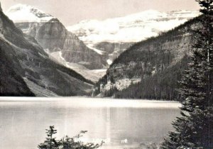 Vintage Postcard RPPC Photo Lake Louise Alberta Canada